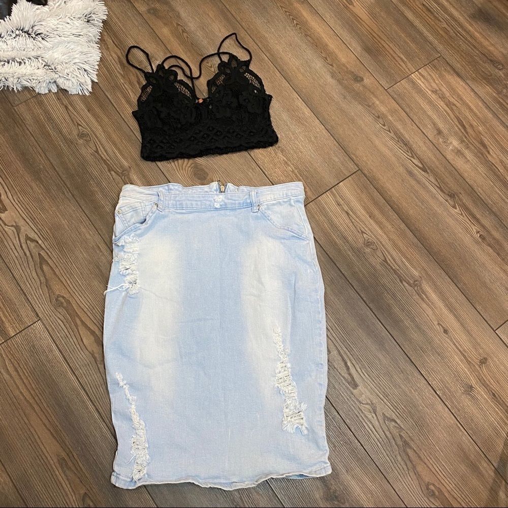 Roca Wear Distressed Faded Denim Midi Skirt 9/10